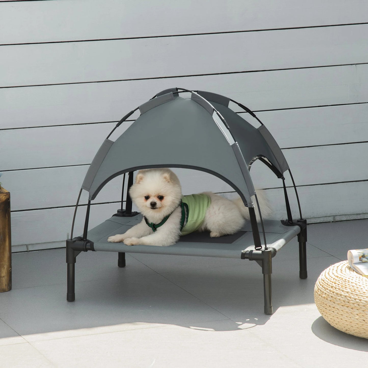 Cama para Mascotas Gris con Toldo – 61x46x62 cm, Tela Transpirable, Cama Elevada para Perros para Exteriores con Sombra